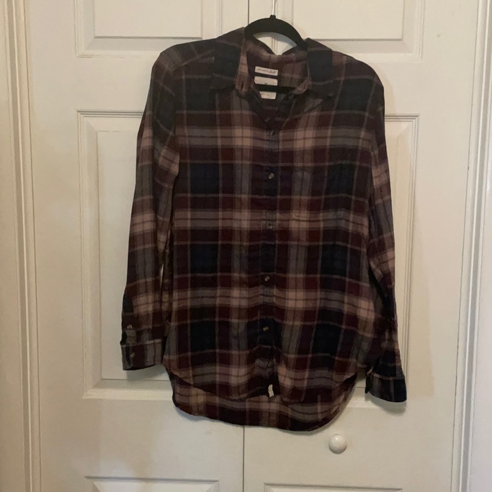 American Eagle Button Down Shirt